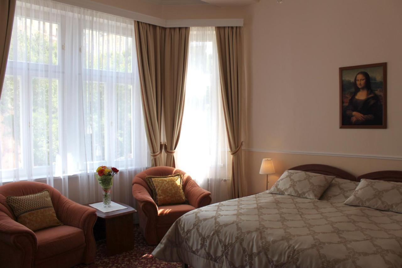 Spa Hotel Purkyne カルロヴィ・ヴァリ エクステリア 写真