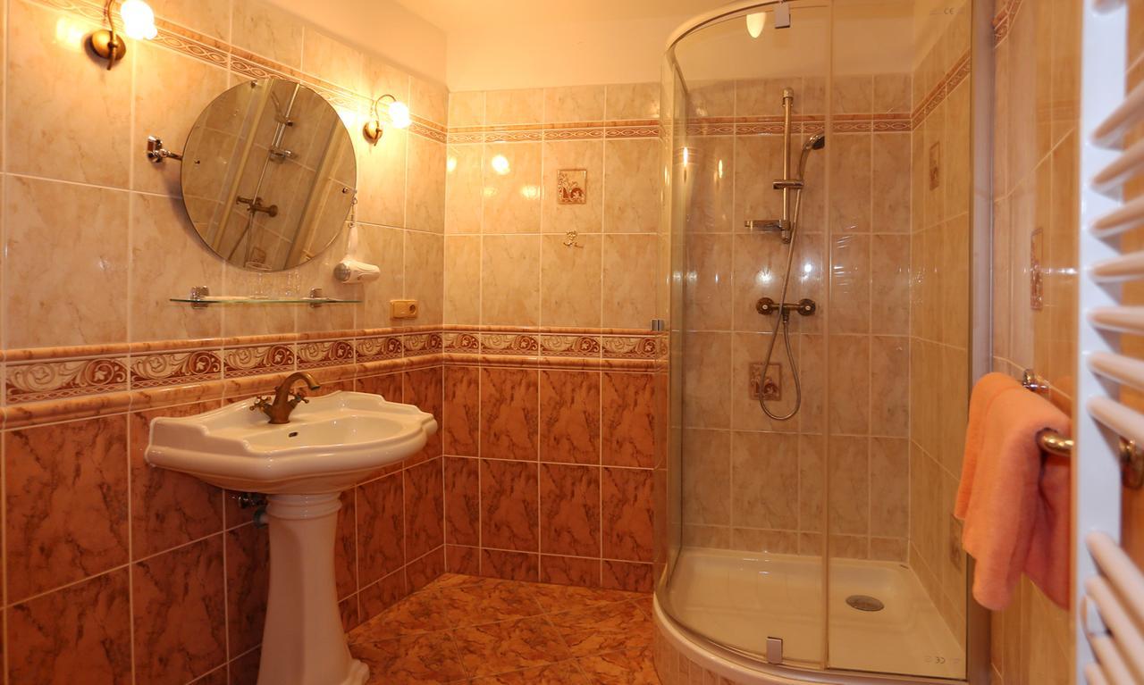 Spa Hotel Purkyne カルロヴィ・ヴァリ エクステリア 写真